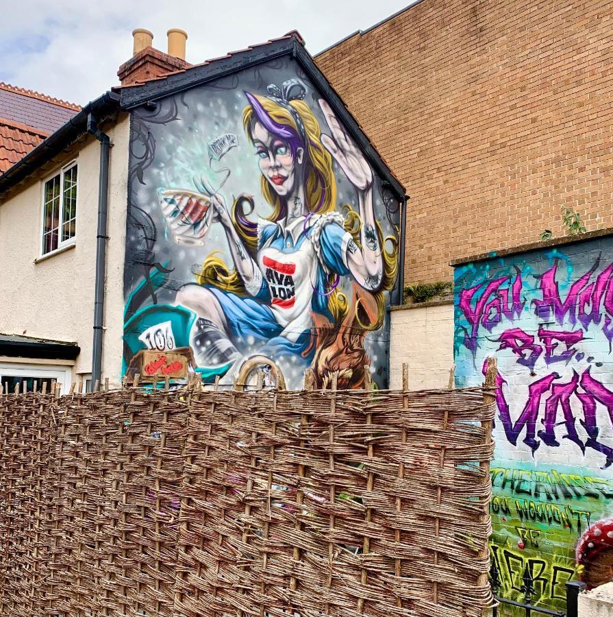 The Rabbit Hole Villa Glastonbury Eksteriør billede